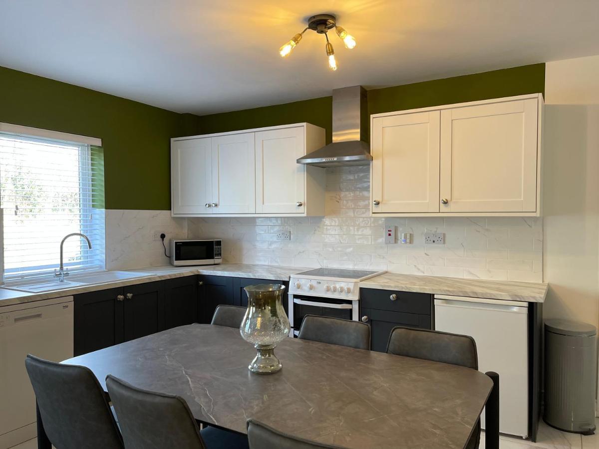 No2 At Rosebank Apartments Moville Exterior foto